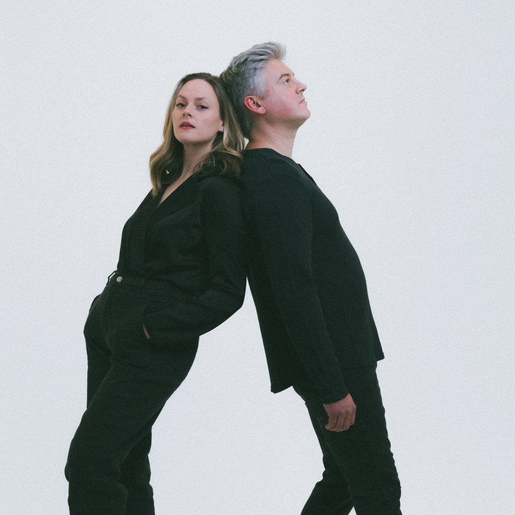 REVIEW: PAPERWHITE RELEASES HYPNOTIZING NEW SINGLE ‘BY YOUR&nbsp;SIDE’