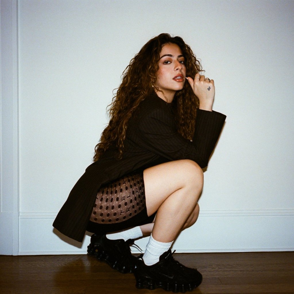 LAURA PIERI SHARES “FLOWN AWAY” AHEAD OF NEW&nbsp;EP